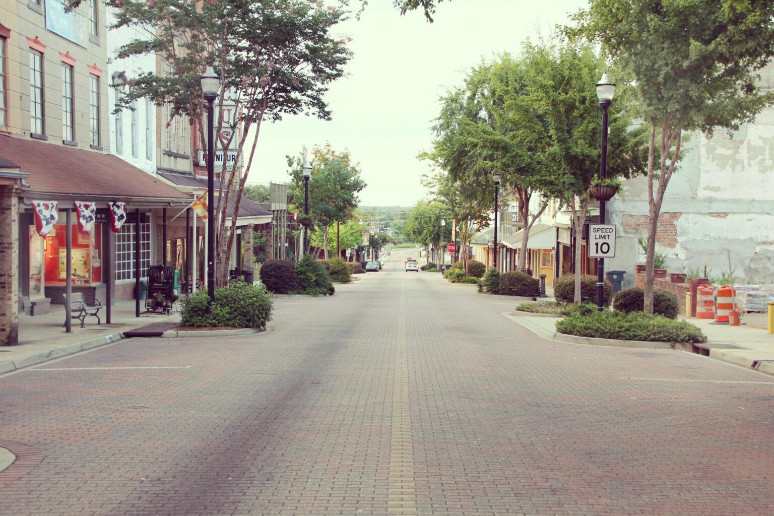 Living In Vicksburg, MS A Charming Blend of Urban Living in a Historic