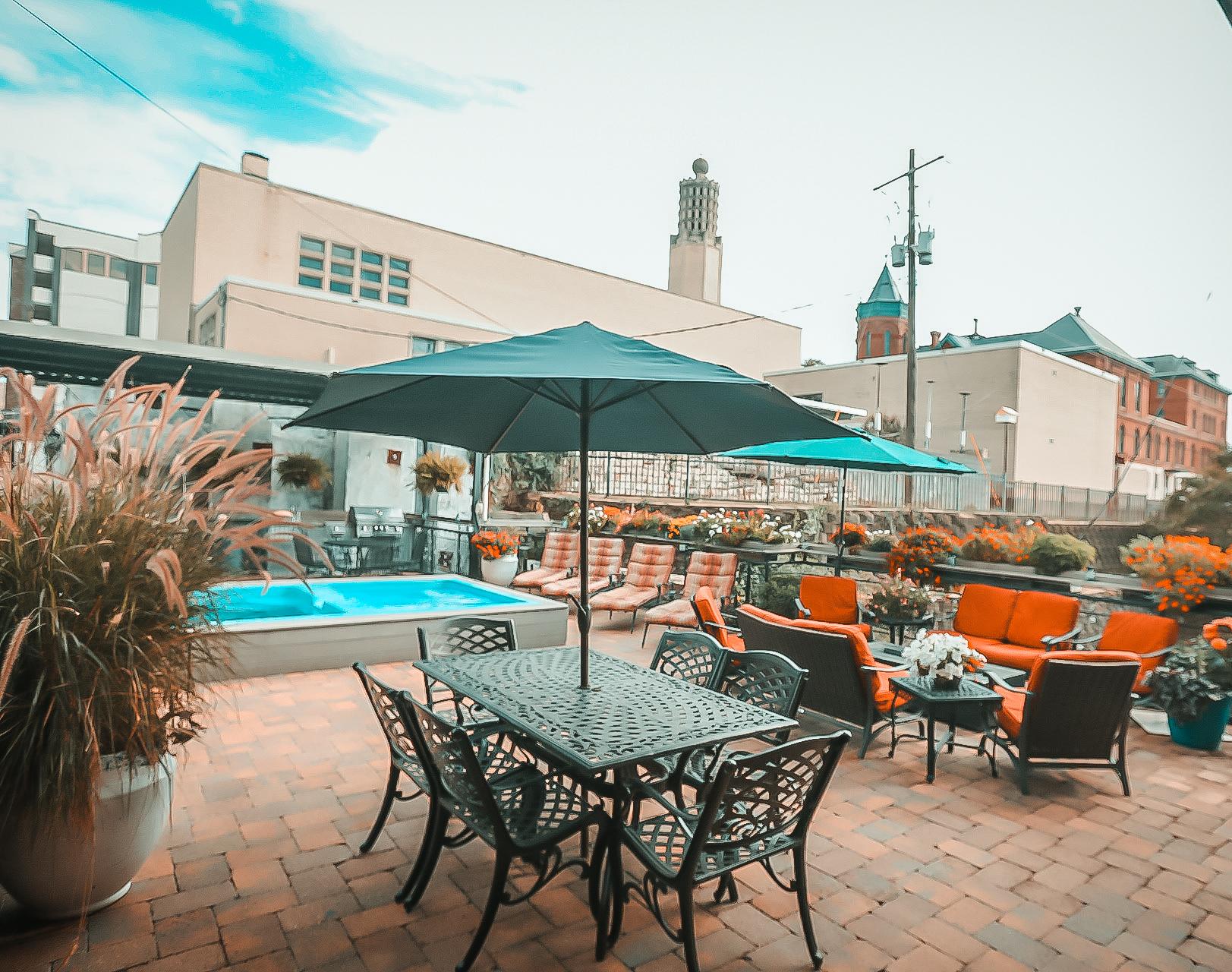 Sun deck and patio